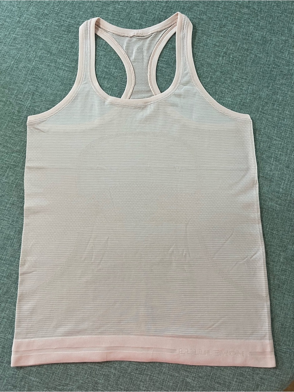 Lululemon Swiftly Tech Racerback
Tank Top size 8